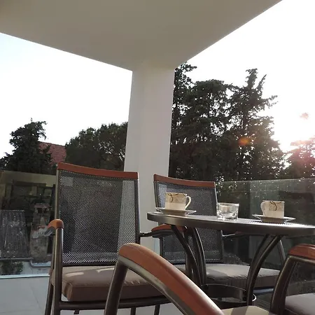 Tajana Apartment